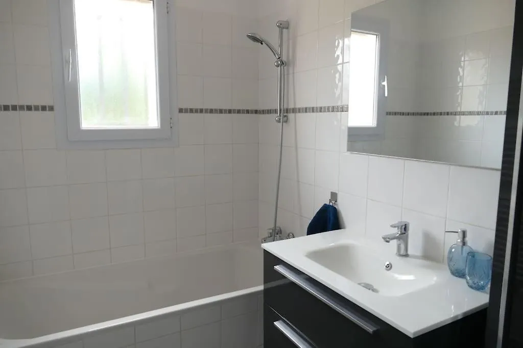 Villa Maison Au Calme Climatisee Avec Jardin A Digne - Provence Frankrike