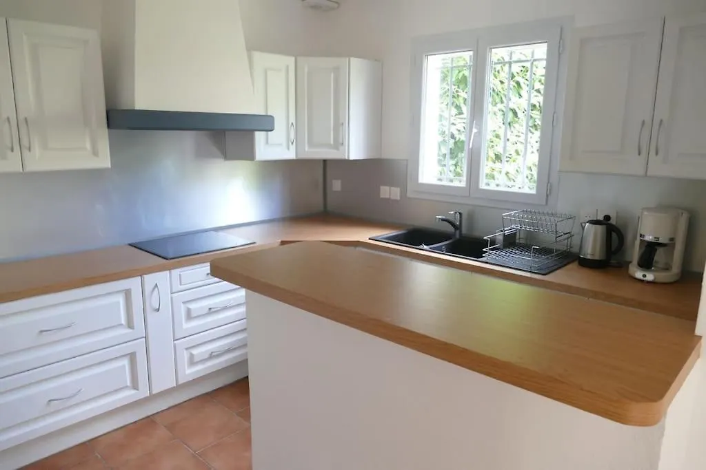 Maison Au Calme Climatisee Avec Jardin A Digne - Provence Frankrike